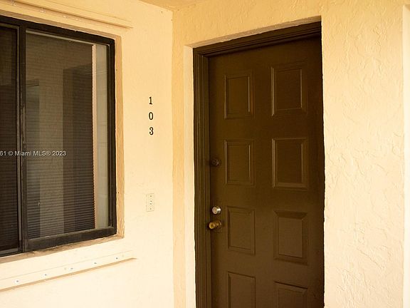 5th image of 16421 Blatt Blvd APT 103