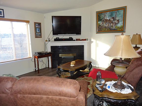 2nd image of 4215 E Lupin Ln