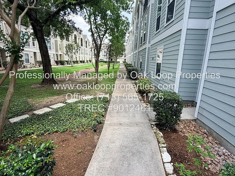 1253 W 17th St — Photo 18