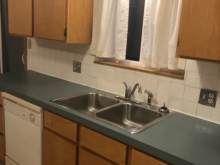 1120 Cypress Dr — Photo 12