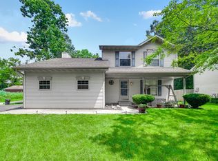 1123 Waverly Rd, Chesterton, IN 46304