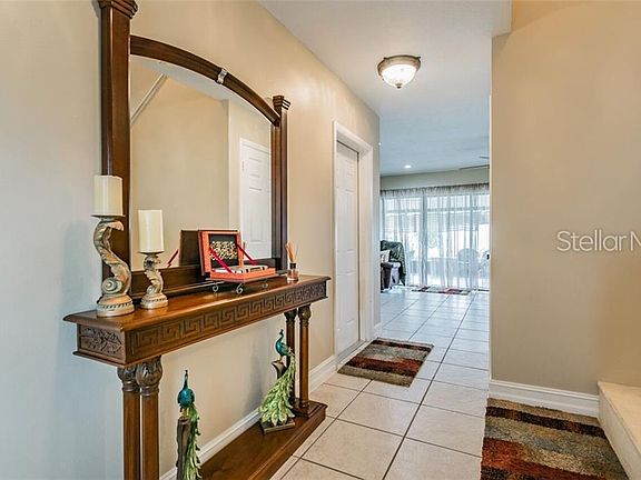 3rd image of 15727 Gardenside Ln