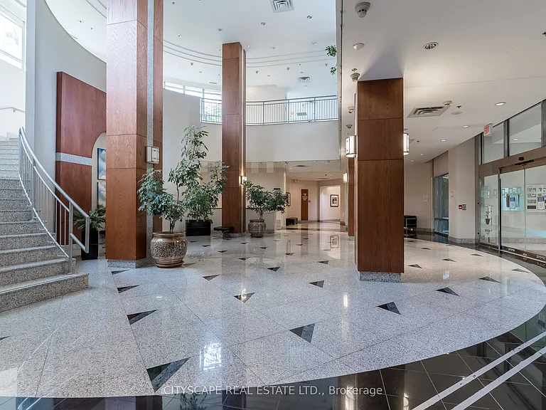18 Harrison Garden Blvd #406 — Photo 6