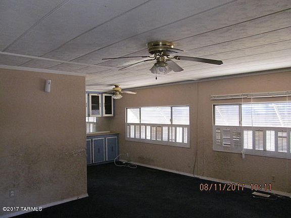 2nd image of 5201 N Royal Palm Dr