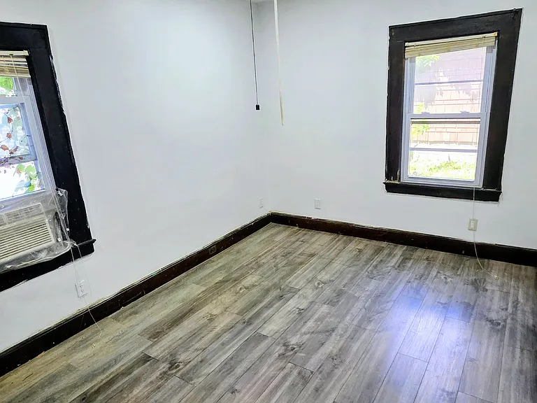 341 Dewitt Ave #1 — Photo 7