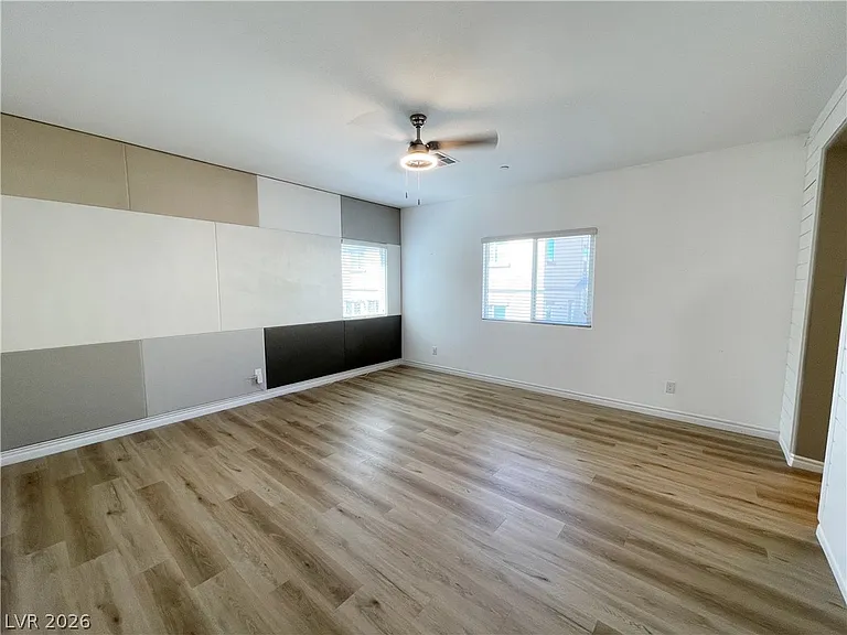 7035 Denio Island St — Photo 22
