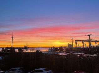 524 6th Ave W APT 104, Seattle, WA 98119