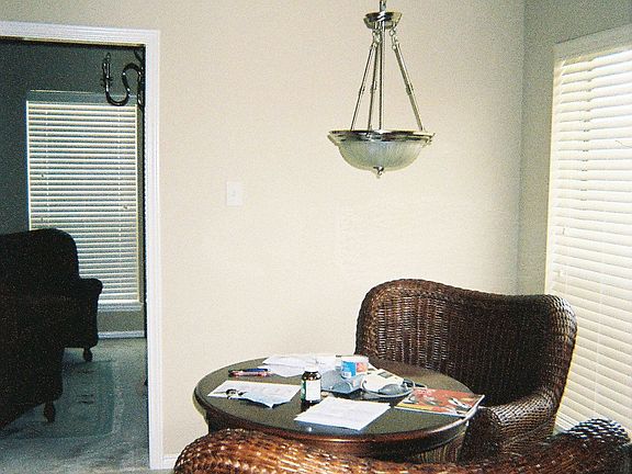 3rd image of 2818 Lakecrest Way Dr