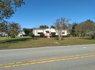 102 Seashore Dr, Swansboro, NC 28584