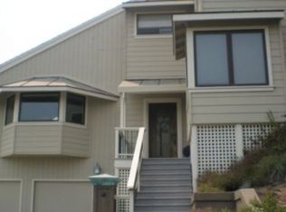 3330 Hillside Ter, Lafayette, CA 94549