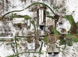 13104 N Granville Rd #13106, Mequon, WI 53097