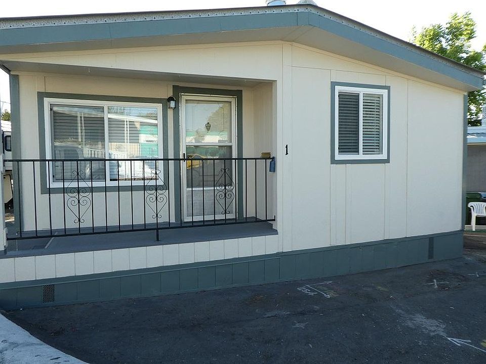 1st image of 3875 Castro Valley Blvd Spc 1