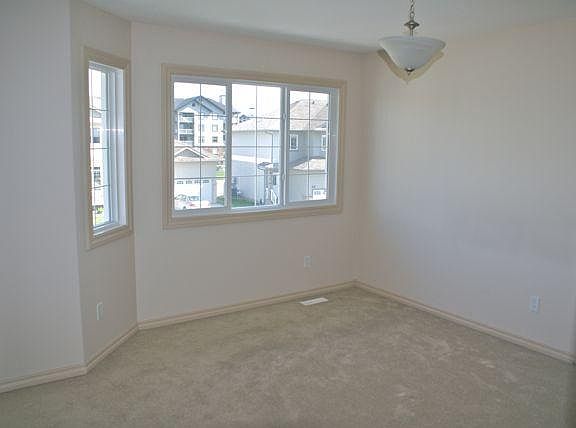 3 121 41 Summerwood Blvd_03302018