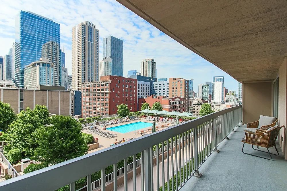 Building Photo - 545 N Dearborn St #1107