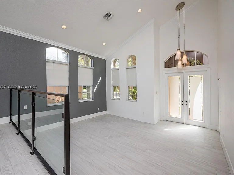 4974 SW 166th Ave — Photo 5