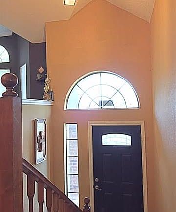 5th image of 8205 Quail Hollow Ct