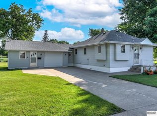 402 Madison St, Waterloo, NE 68069