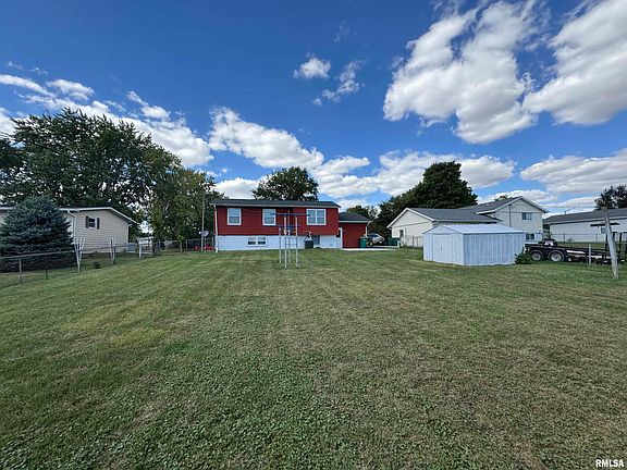5th image of 1565 Meadow Lark Dr