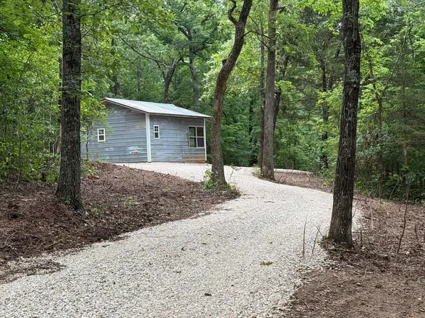 16250 County Road 302, Eminence, MO 65466