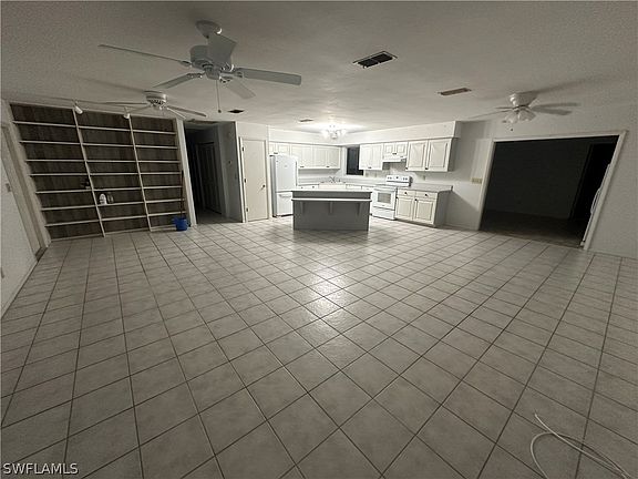 5th image of 10730 Habitat Cir