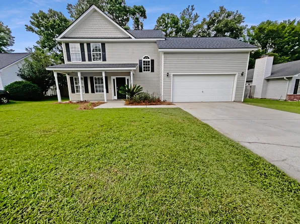 714 Oxford Rd, Ladson, SC 29456