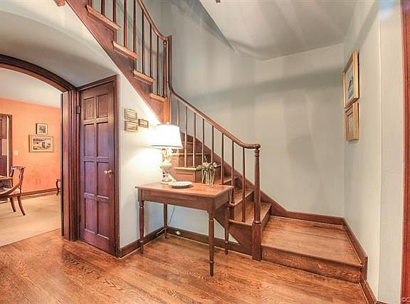 3rd image of 4115 Hanover Ave