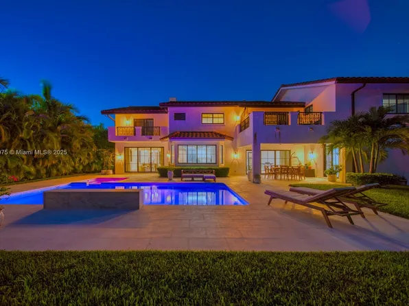 12480 SW 97th St, Miami, FL 33186