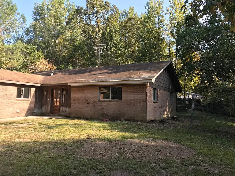 13 County Road 221 — Photo 10