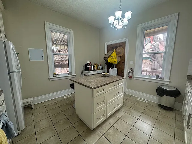 113 Joseph St — Photo 6