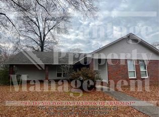 9 Brier Springs Dr, Conway, AR 72034
