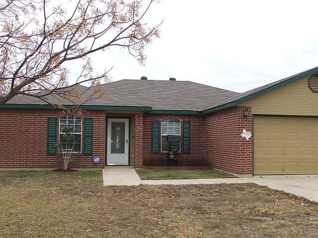 1st image of 3302 Woodlake Dr