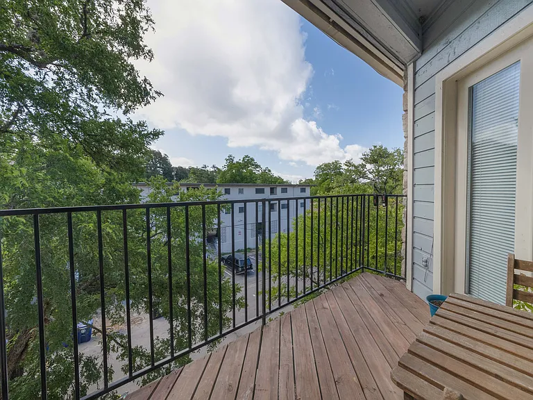 3111 Tom Green St #309 — Photo 12