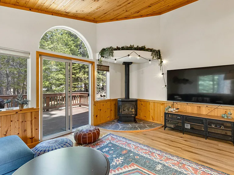 15400 Wolfgang Rd — Photo 19