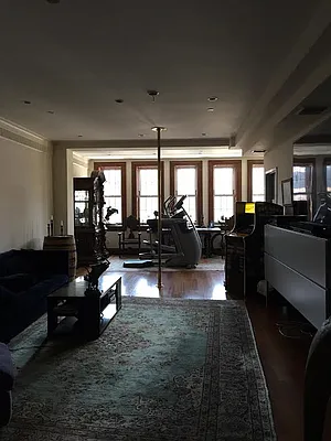 Rented by Ready Group | media 52