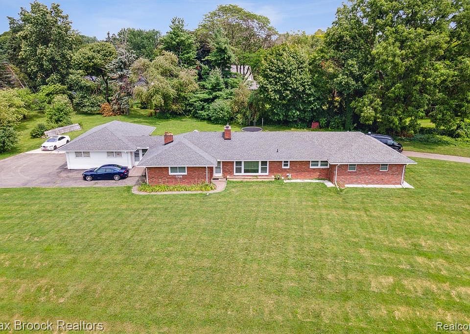 1705 Winthrop Rd, Bloomfield Hills, MI 48302 MLS 20230064615 Zillow