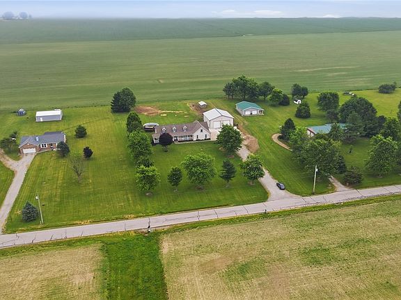 3rd image of 1710 Irvin Rd