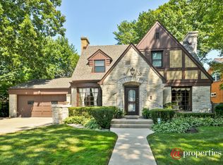 6725 N Leroy Ave, Lincolnwood, IL 60712
