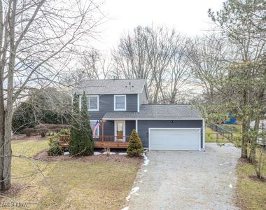 962 Buena Vista Dr, Akron, OH, 44319