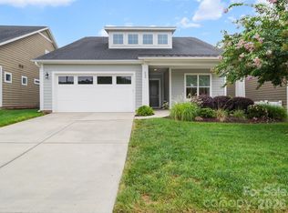 253 Stone Mountain Way, Denver, NC 28037