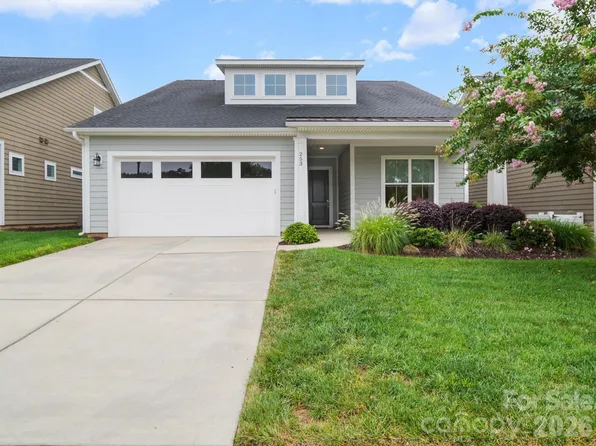 253 Stone Mountain Way, Denver, NC 28037