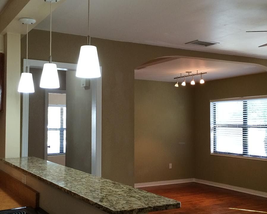 2nd image of 2809 W Bay Haven Dr