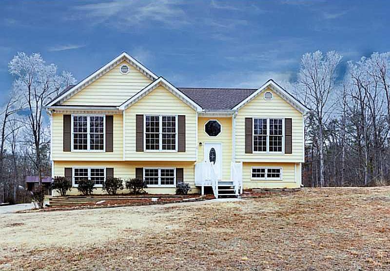 1st image of 376 Peachtree Dr SE