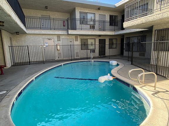 2nd image of 6460 Mammoth Ave APT 204