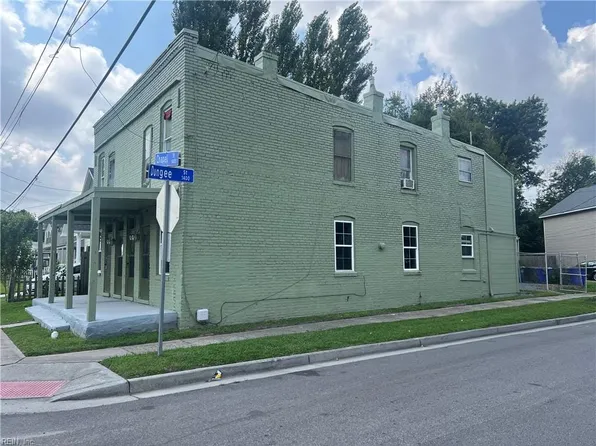 1457 Chapel St, Norfolk, VA 23504