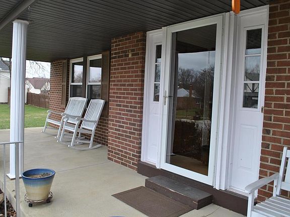2nd image of 2269 Presley Dr
