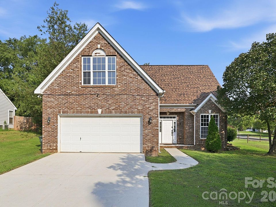 1st image of 1000 Barbee Farm Dr