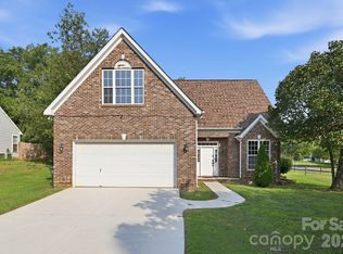 1000 Barbee Farm Dr, Monroe, NC 28110