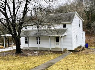 454 Hardy Rd, Troy, MO 63379