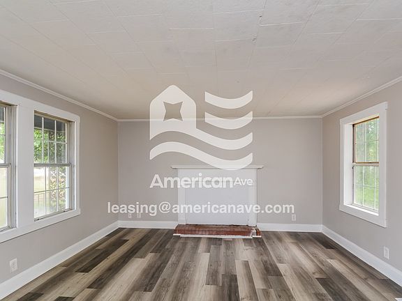 26546_004_living_room_13749413.jpg