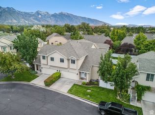 1364 E Old Maple Ct S, Salt Lake City, UT 84117